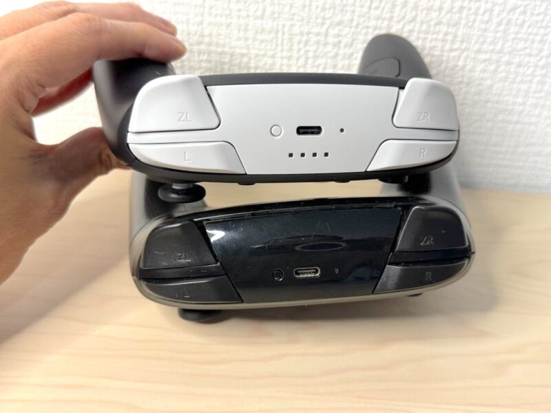 L/Rボタン、ZL/ZRボタンの大きさ・形はほぼ同じ