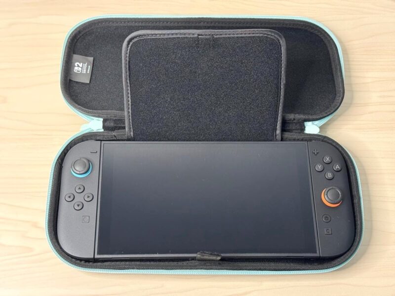 Switch 2をスリムハードケースに収納