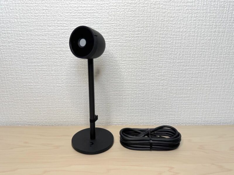 同梱されているのは、Switch 2 カメラ本体とUSB-Cケーブル