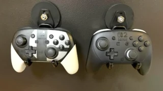 Switchプロコンを定位置に！冷蔵庫に貼れるマグネット式ダブルフックが収納にジャストフィット