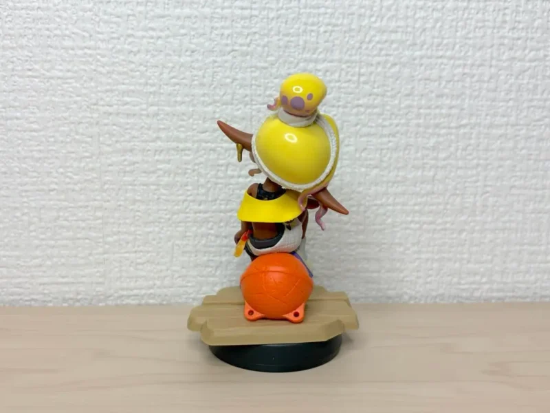 レイダース版ウツホamiibo 後ろから